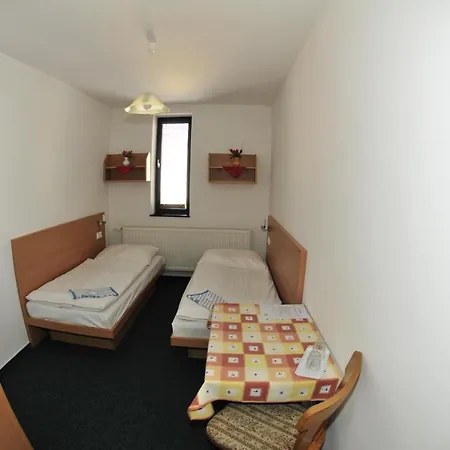 Guest house Vah *